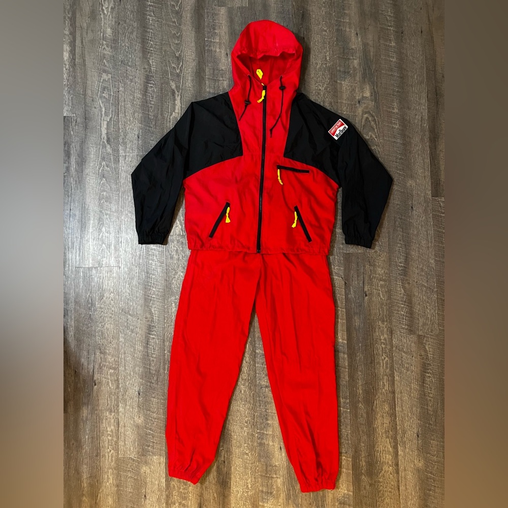 Vintage Marlboro Adventure Team Windbreaker Track Suit Set